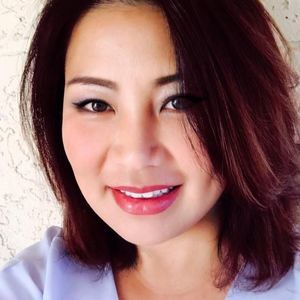 Meet your Posher, Kyong